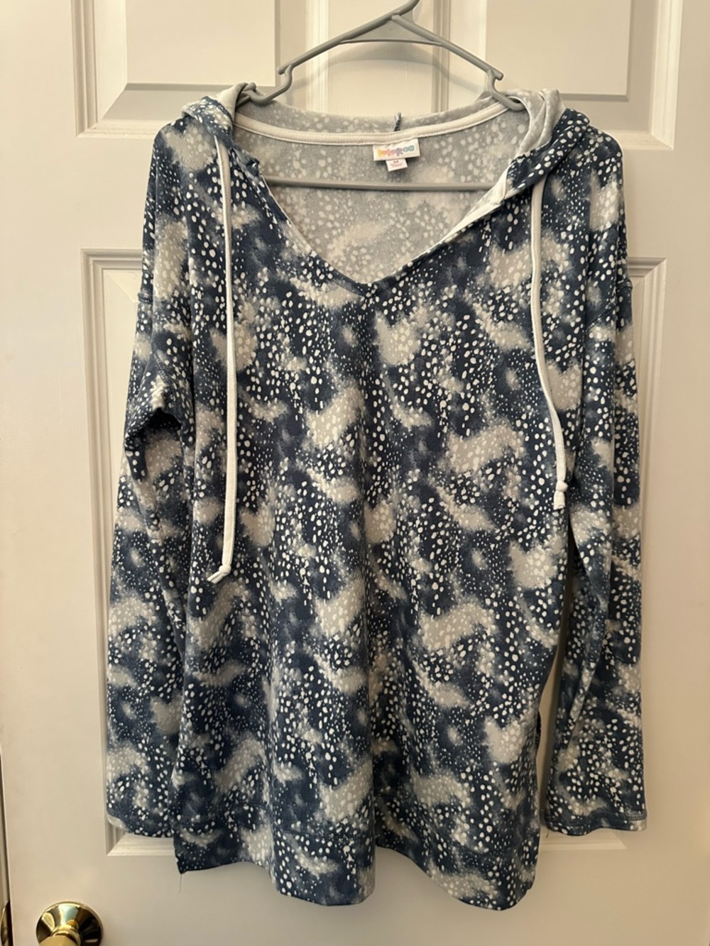 EUC LuLaRoe Navy & White Speckled Lightweight Hoodie Sz M